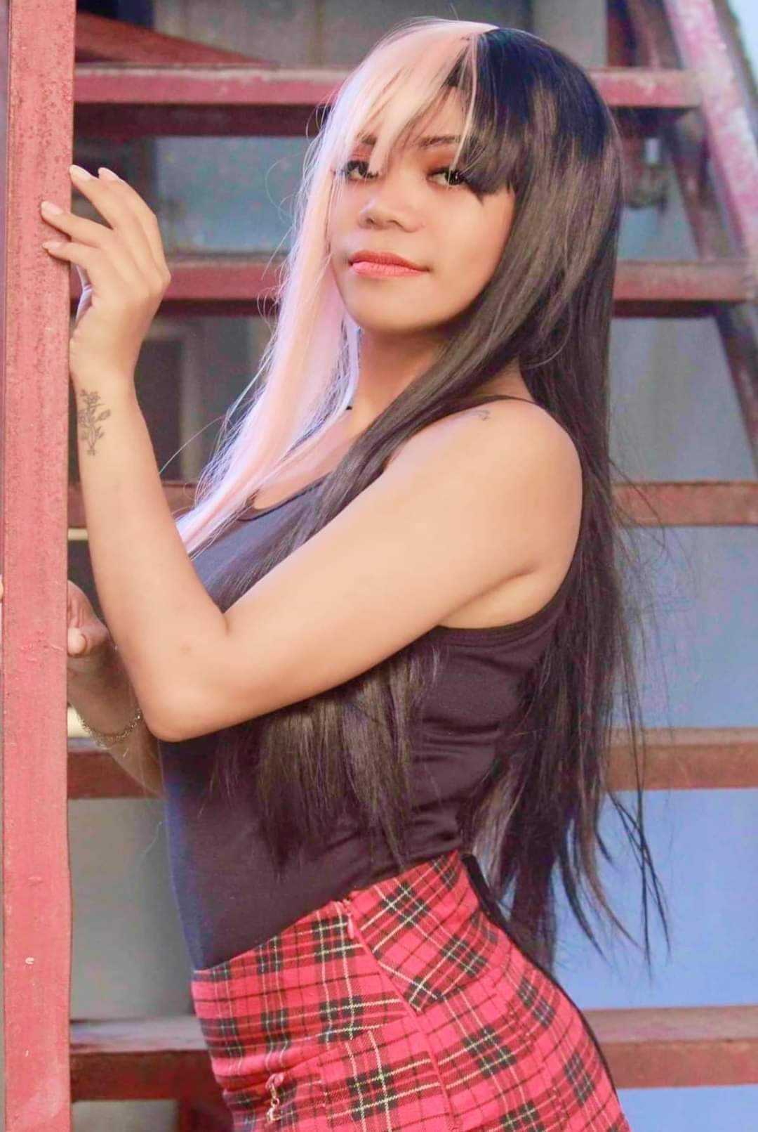 Aya Sanada pink hair kantutan cebuana chic hot babe Bomba star.jpg