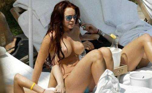 lindsay_lohan_topless.jpg